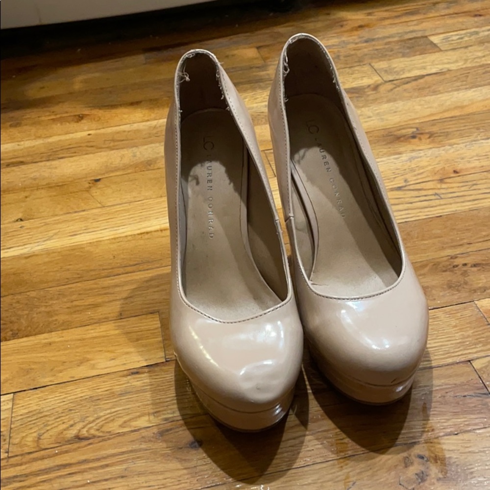 Lauren Conrad platform pumps